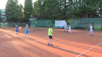 Photo of DOBOJ: Počela besplatna škola tenisa za dječake i djevojčice (VIDEO)