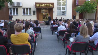 Photo of DOBOJ: Održano poetsko veče sa glumcem Nebojšom Milovanovićem (VIDEO)
