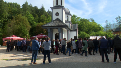Photo of DOBOJ: Osvećen krst i zvona na novoizgrađenom hramu u Rječici (FOTO/VIDEO)