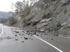 AMS RS: Pojačan saobraćaj i učestali odroni, vozači oprez