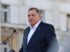 Dodik: Srpska bi trebalo da donese odluku o ograničavanju korišćenja društvenih mreža mlađima od 16 godina