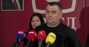 DOBOJ: SNSD Doboj proglasio ubjedljivu pobjedu Siniše Karana (VIDEO)