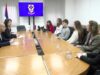 DOBOJ: Tri talentovana srednjoškolca dočekana u Gradskoj upravi kao ambasadori grada i znanja (FOTO/VIDEO)