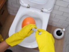 WC šolja pravi problem? Evo kako da ga sami riješite